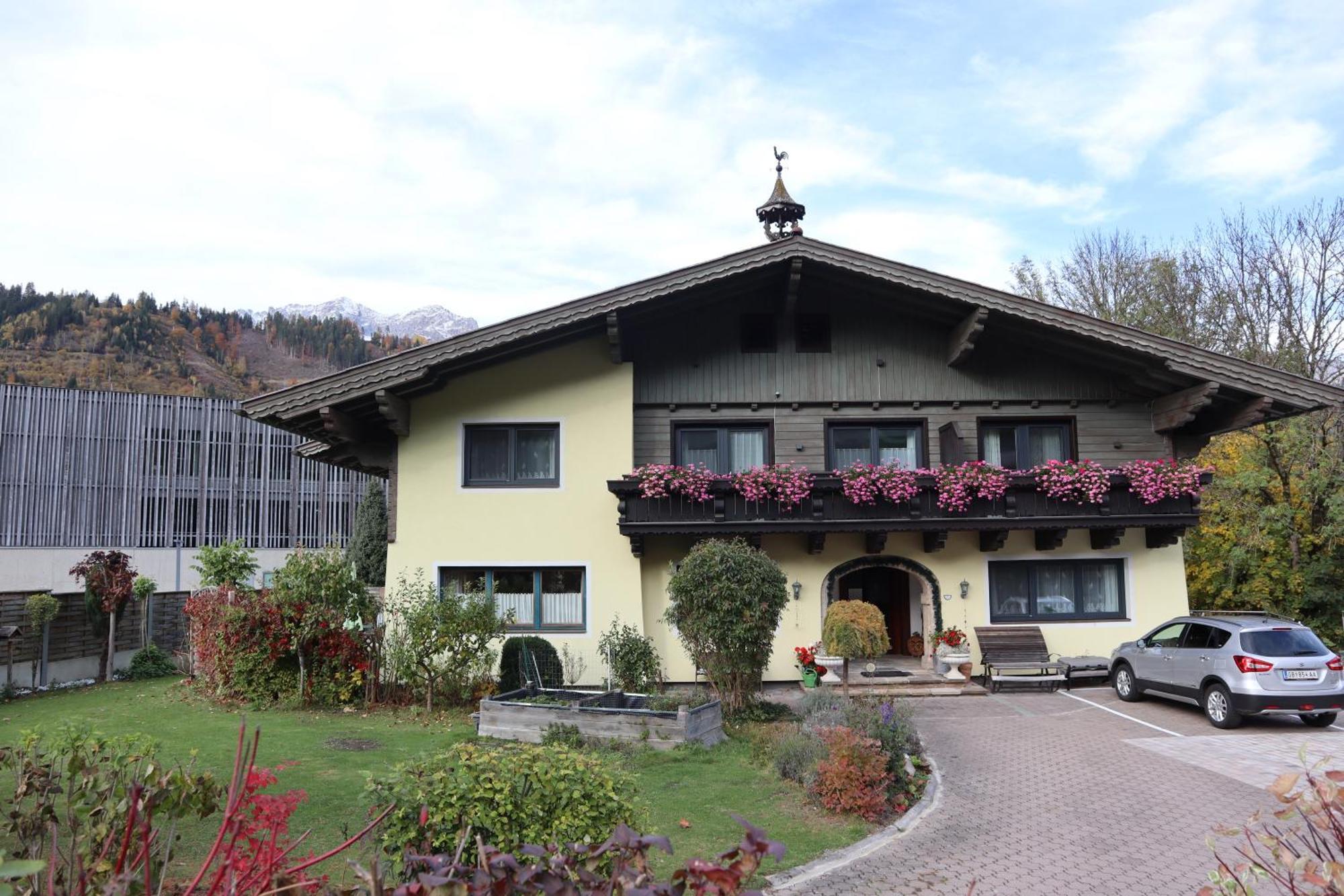 Landhaus-Appartements Warraich Schladming Exterior photo